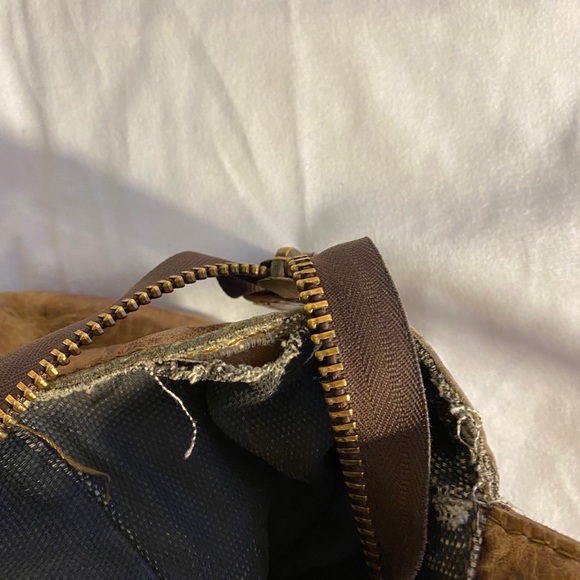 Frye Large Leather Tote - Picture 15 of 15